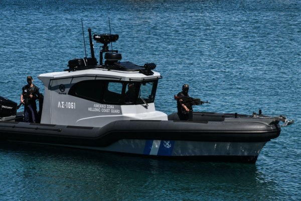 Αργολίδα: Πτώση οχήματος στη θάλασσα στην Ερμιόνη – Νεκρός 52χρονος