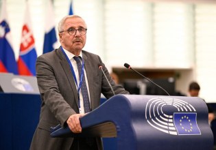 Μανιάτης: Τι θα κάνει η ΕΕ για να προστατεύσει τα κυριαρχικά δικαιώματα των μελών της από ένα τουρκοσυριακό μνημόνιο;
