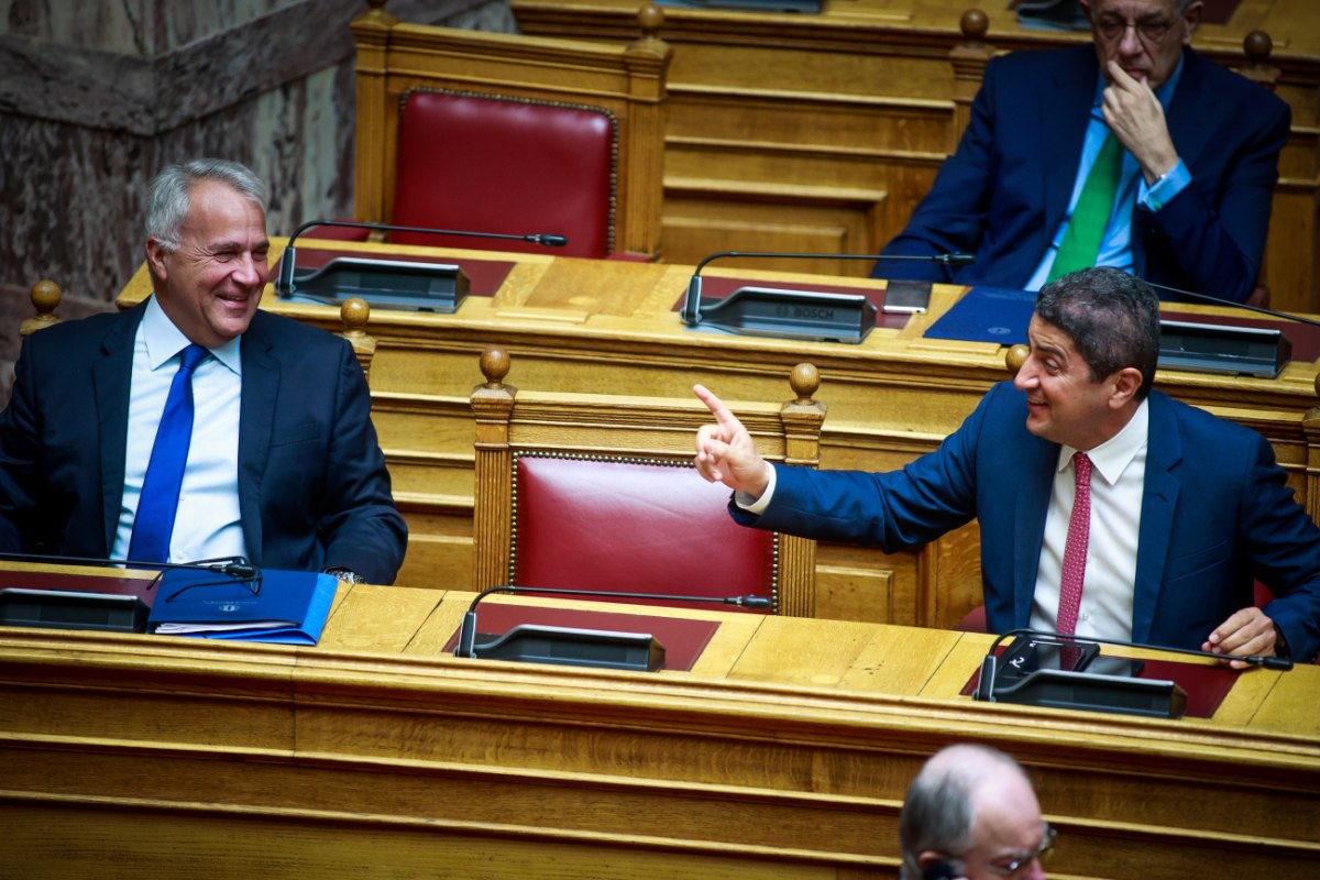 Δύο προτάσεις προανακριτικής για Βορίδη και Αυγενάκη – Δική του το ΠΑΣΟΚ, από κοινού ΣΥΡΙΖΑ και Νέα Αριστερά