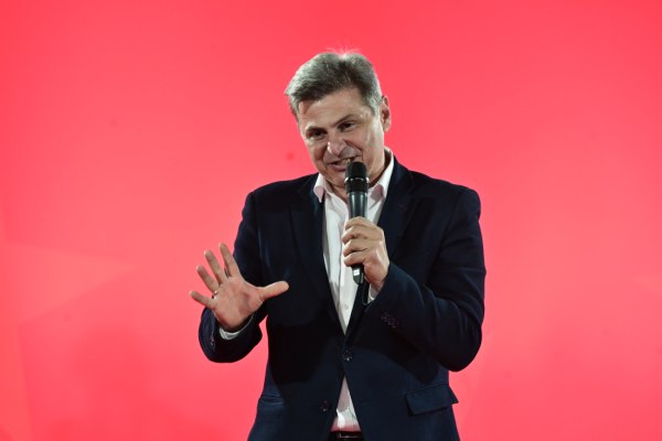 Φαραντούρης: Η Τουρκία παραβιάζει το διεθνές δίκαιο σε σειρά θεμάτων – Δεν είναι διμερές ζήτημα