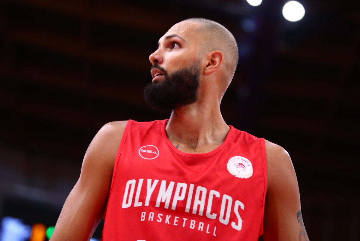 «Ξαναχτύπησε» στα social ο Φουρνιέ: «Ο καύσωνας στη Γαλλία είναι μία δροσερή μέρα στην Ελλάδα»