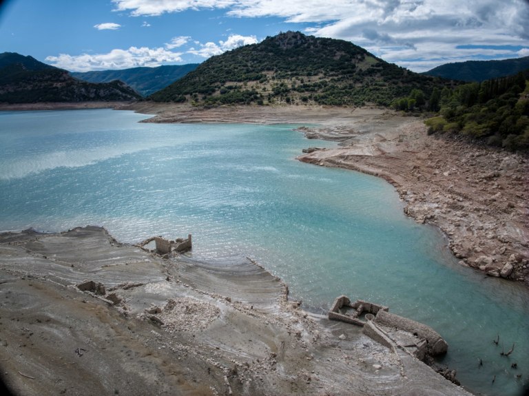 Νέα Αριστερά: Η κυβέρνηση χρησιμοποιεί τη λειψυδρία για την ιδιωτικοποίηση των υπηρεσιών ύδρευσης