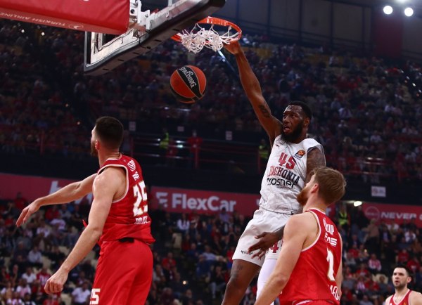 Ολυμπιακός: Η νέα ώρα άφιξης του Ντόντα Χολ