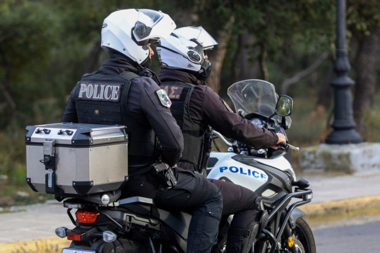 Σάμος: Θύμα ξυλοδαρμού 19χρονος επειδή ζήτησε από παρέα να μην ενοχλεί νεαρό