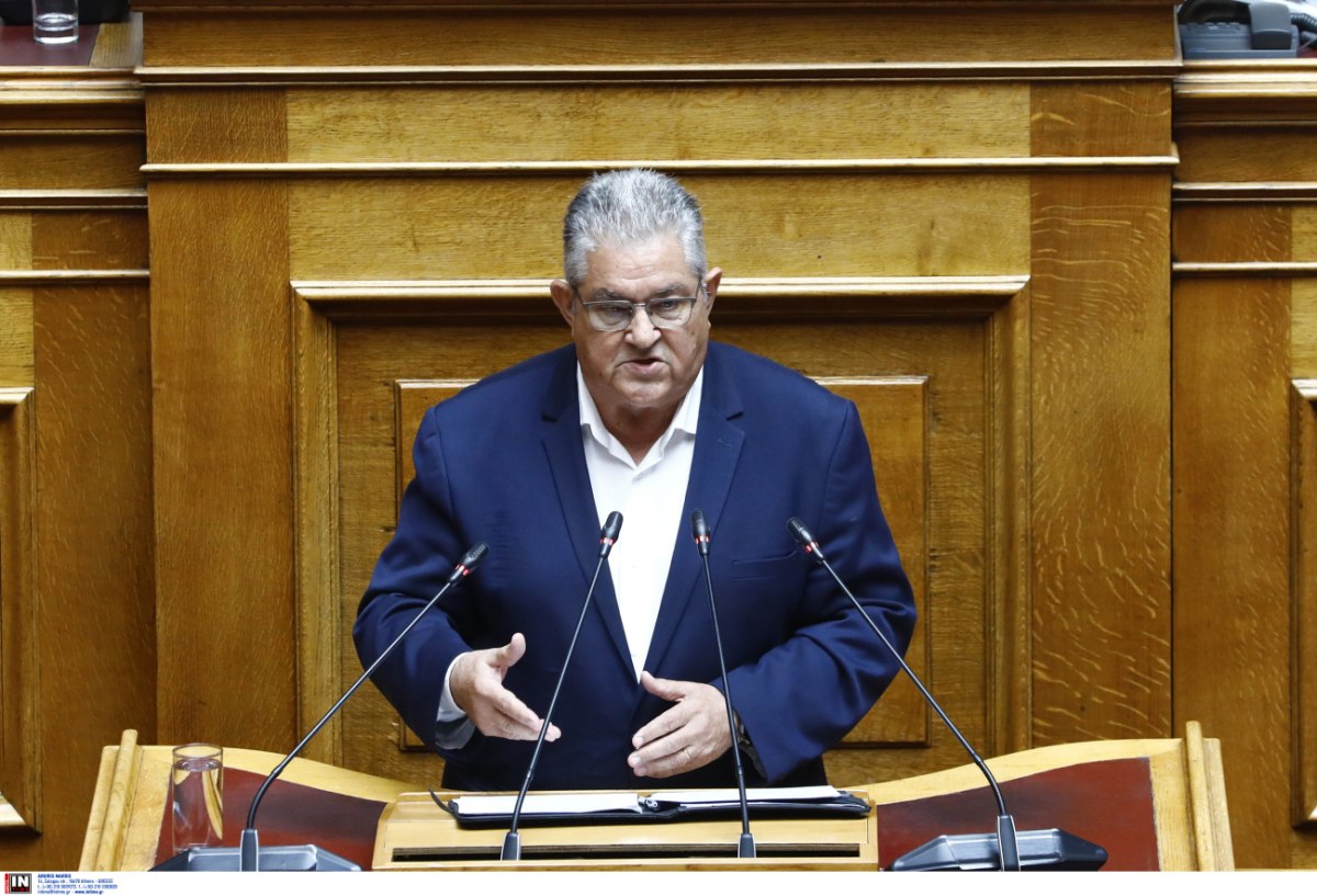 Κουτσούμπας: Ο «πεφτοσυννεφάκης» Μητσοτάκης ήρθε να μιλήσει για το προσφυγικό – Όπως κάνει και με τον ΟΠΕΚΕΠΕ