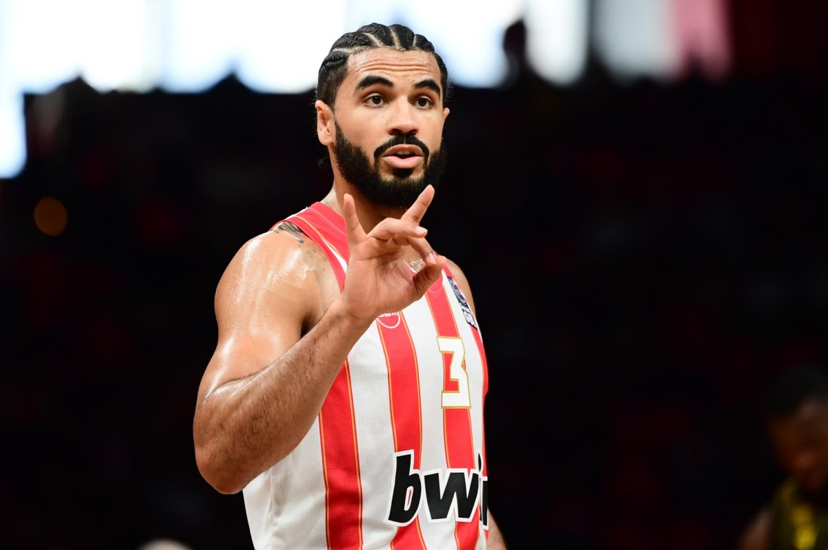 Τέλος από τον Ολυμπιακό ο Μήτρου-Λονγκ