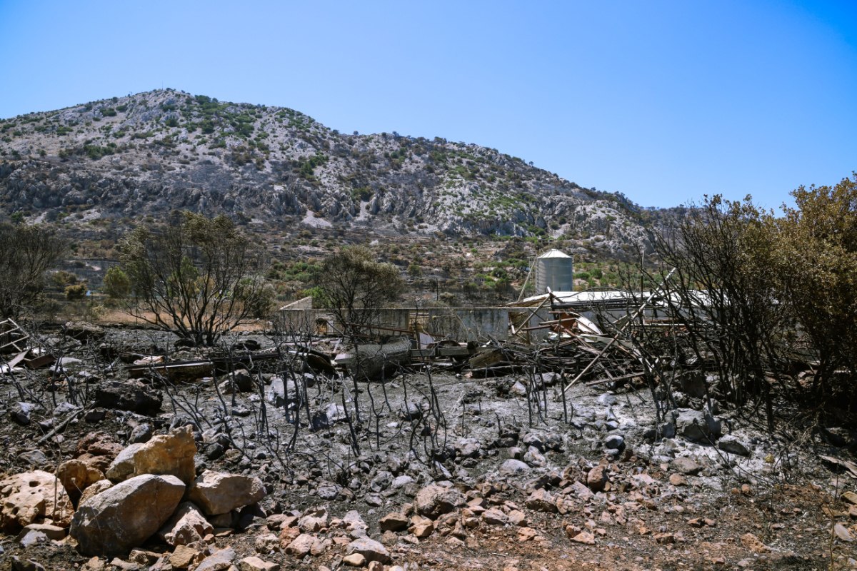 Νέα δικογραφία για τις φωτιές στη Χίο