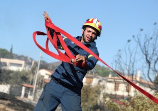 Φωτιά σε χώρο απορριμμάτων στο Μαρκόπουλο