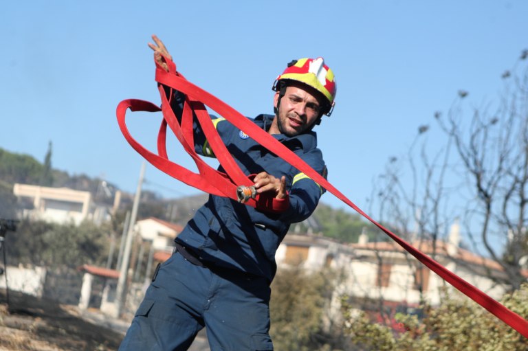 Φωτιά σε χώρο απορριμμάτων στο Μαρκόπουλο