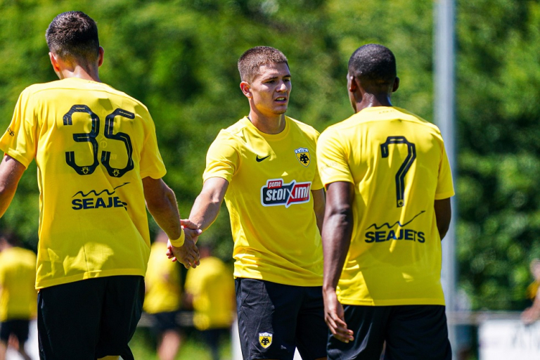 Πρόβλημα στην ΑΕΚ με τον Καλοσκάμη: Υπέστη κάταγμα κλείδας