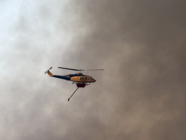 Φωτιά στο Γαρδίκι Θεσπρωτίας – Ήχησε το 112 για εκκενώσεις περιοχών, στη μάχη εναέρια