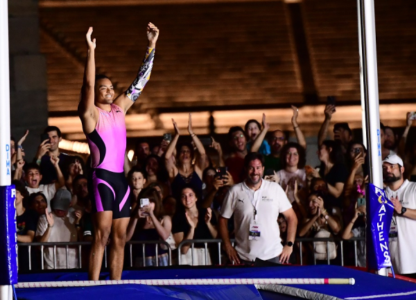 Fly Athens 2025: Ο Εμμανουήλ Καραλής πέρασε τα έξι μέτρα κι έκανε την 4η καλύτερη επίδοση φέτος στον κόσμο!