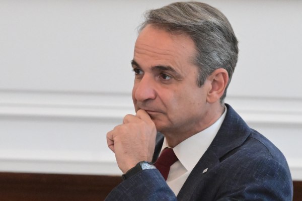 Σπυρόπουλος: Ο Μητσοτάκης αλληλοεκβιάζεται με τους υπουργούς του – Προσπαθούν να φτιάξουν δική τους αλήθεια