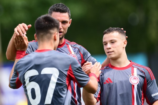 Ολυμπιακός – Μπρέντα 3-2: Η «ορχήστρα» του Πνευμονίδη