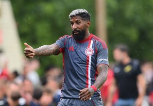 Ροντινέι: «Όσο είμαι εδώ, θα δίνω τον καλύτερό μου εαυτό, θα δίνω τη ζωή μου»