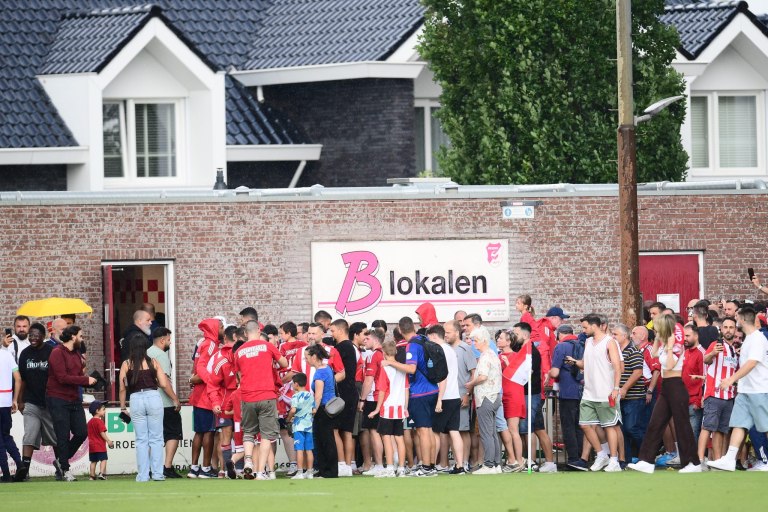 Ολυμπιακός: Η παρακάμερα από το φιλικό με τη Μπρέντα (vid)