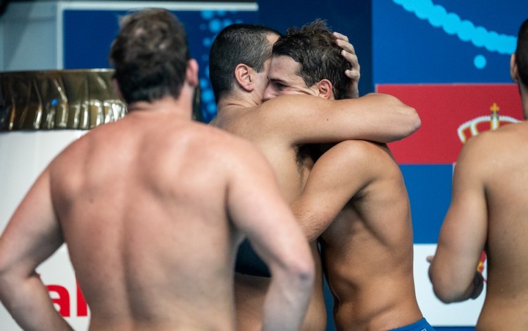 Τα highlights της νίκης και οι πανηγυρισμοί της Εθνικής (vids)