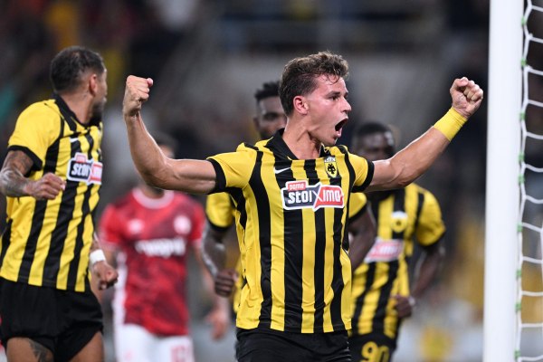 Άνοιξε το σκορ η ΑΕΚ με κεφαλιά του Ρέλβας (vid)