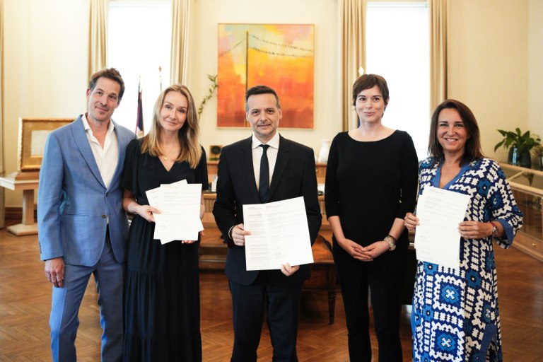 Η Αθήνα υπερασπίστρια των θαλασσών με την καθοδήγηση της Αλεξάνδρας Κουστώ