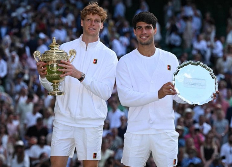 Wimbledon: Με Σίνερ πλέον η «χρυσή Βίβλος» του Grand Slam του Λονδίνου