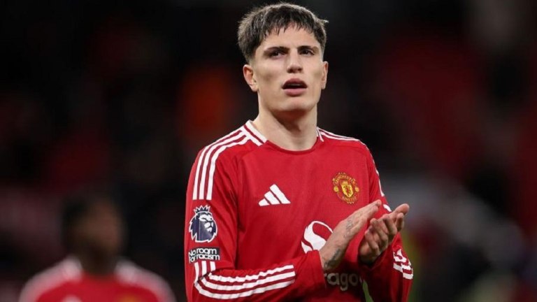 Πέντε παίκτες της Γιουνάιτεντ ενημέρωσαν πως θέλουν να αποχωρήσουν (pics)