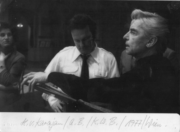 Χέρμπερτ φον Κάραγιαν: Ποιος ήταν ο θρυλικός αρχιμουσικός