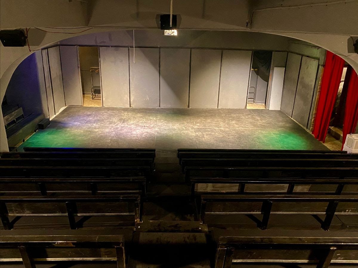 Brecht-2510: Μια νέα θεατρική σκηνή στην καρδιά της Αθήνας