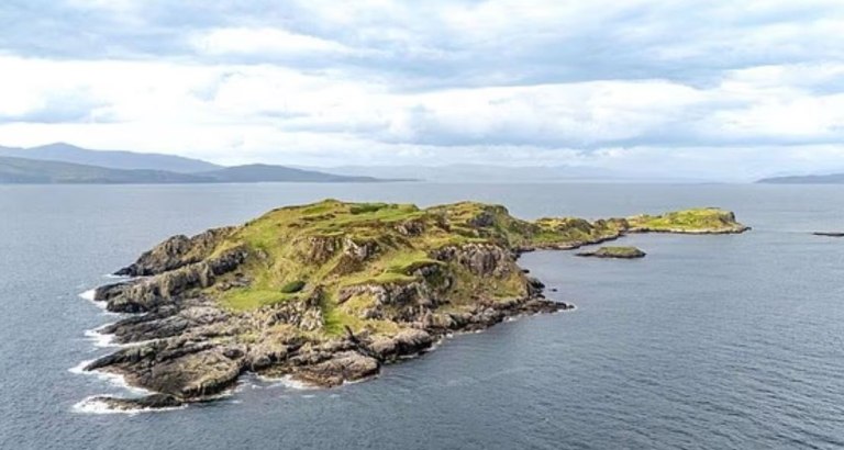 Σκωτία: Αυτό το νησί πωλείται για 500.000 λίρες