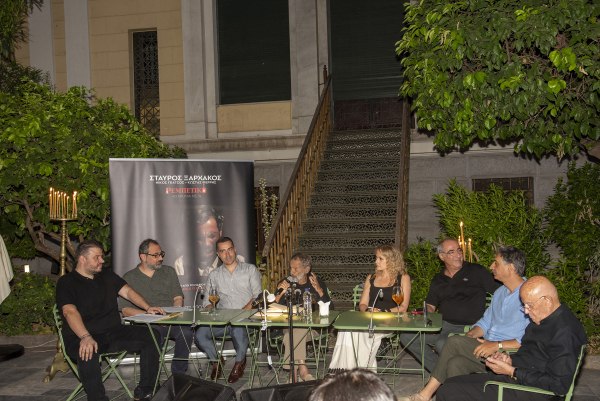 Σταύρος Ξαρχάκος: Η παρουσίαση του live album «Ρεμπέτικο – 40 χρόνια μετά»