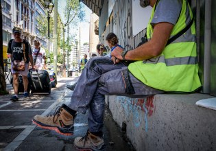 Καύσωνας: Διακοπή εργασιών για 3 ώρες τη Δευτέρα – Ποια επαγγέλματα αφορά