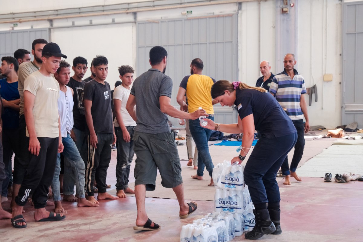 Τσουκαλάς: Επικοινωνιακή η τροπολογία Πλεύρη –  Να επιταχυνθεί η διαδικασία εξέτασης αιτήσεων και επιστροφών