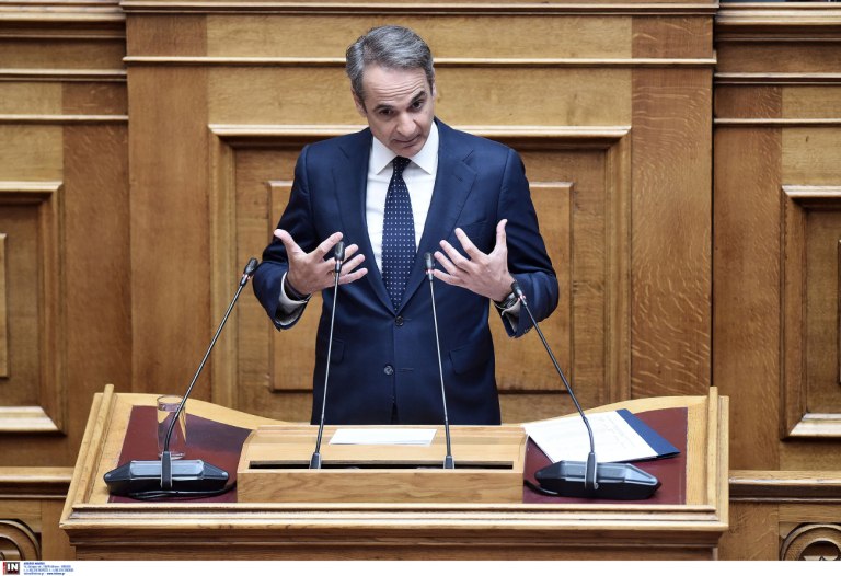 Σκάνδαλο ΟΠΕΚΕΠΕ: Eυθύνες ακόμα και στις κυβερνήσεις Καραμανλή και Σαμαρά ρίχνει ο Μητσοτάκης για να διασωθεί