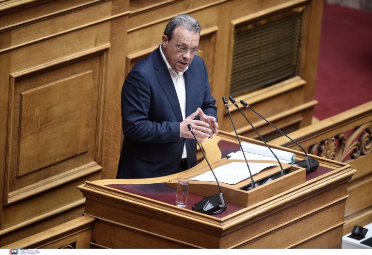 Φάμελλος για Μητσοτάκη: Θα έκανε τα πάντα για να μη γίνει Προανακριτική – Φοβάται όλα αυτά που θα αποκαλυφθούν