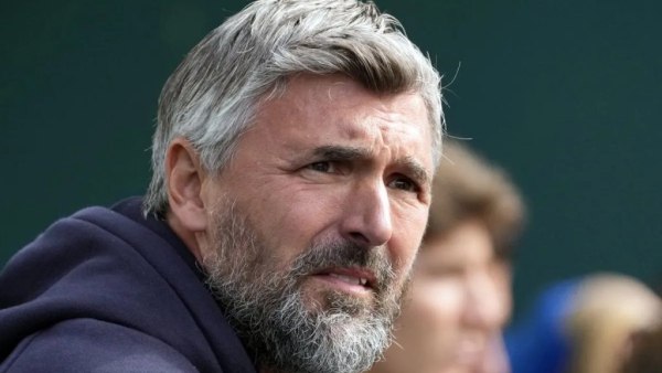 Ο Ιβανίσεβιτς απάντησε στην κριτική του Μουράτογλου με… φόντο τον Τσιτσιπά