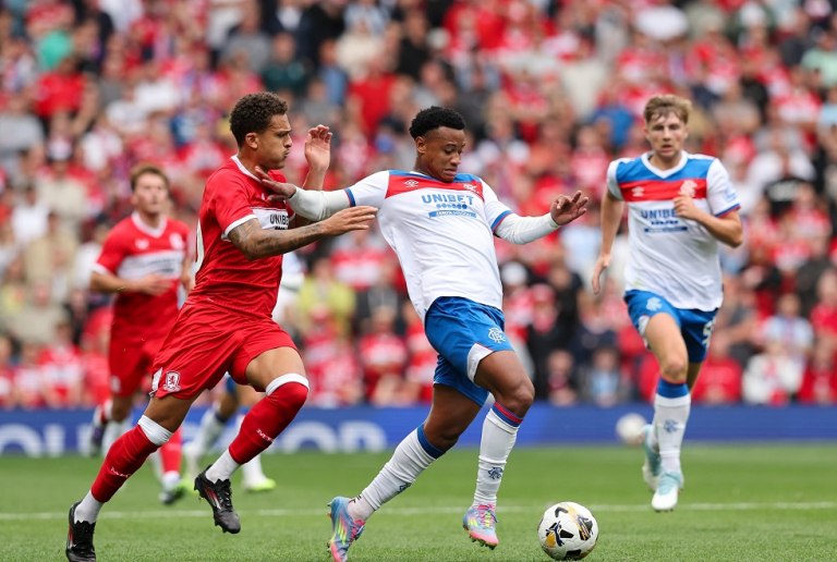 Ρέιντζερς: Ισόπαλη σε φιλικό, πριν τη ρεβάνς με Παναθηναϊκό, αν και έχανε με 2-0