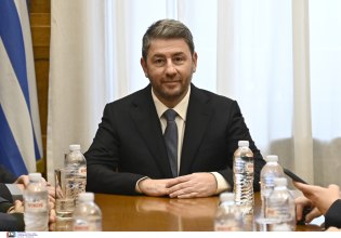 Ανδρουλάκης: Τρία ερωτήματα προς τον κ. Μητσοτάκη – Απολύτως υπεύθυνος για το σκάνδαλο του ΟΠΕΚΕΠΕ