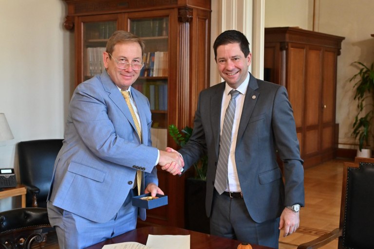 Μνημόνιο Συνεργασίας μεταξύ του ΕΚΠΑ και του Πανεπιστημίου Georgetown