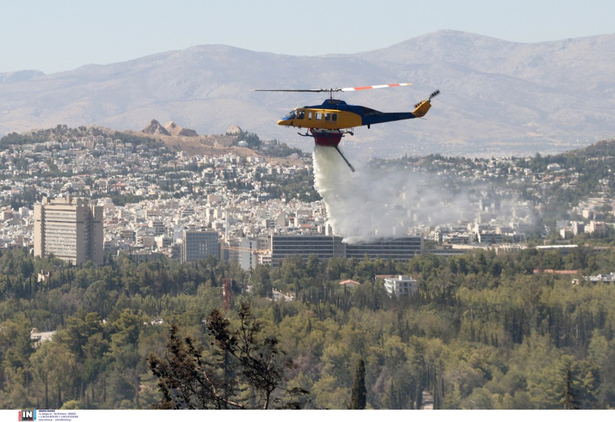 Φωτιά στην Πολυτεχνειούπολη Ζωγράφου: Εντοπίστηκε μπιτόνι με λάδια μηχανής