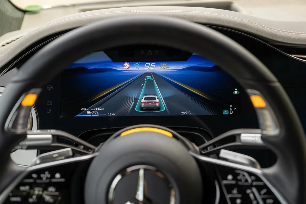 To Drive Pilot της Mercedes προσφέρει υψηλότερο επίπεδο αυτονομίας από ό,τι η Tesla (Mercedes-Benz AG)