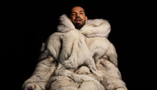 Ο Drake συνεχίζει το beef με τον Kendrick Lamar και εκτοξεύει πυρά προς πρώην φίλους του