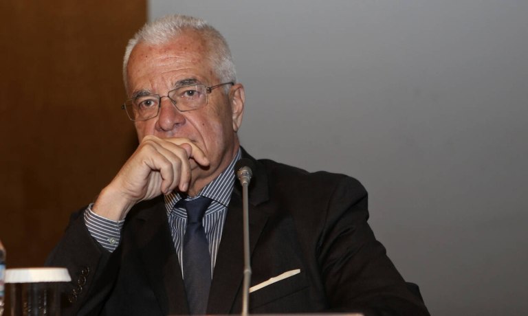 Αν δεν μπορεί ο Γιάννης Πρετεντέρης να μιλάει ελεύθερα δεν θα μπορεί κανείς μας