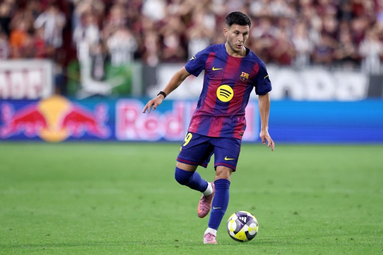 Η Μπαρτσελόνα «ανακάλυψε» τον Σουηδό… Γιαμάλ – Ποιος είναι ο 19χρονος εξτρέμ, Ρούνι Μπάρντκι (vids)