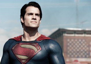 «Superman»: Ο Τζέιμς Γκαν περιγράφει τη στιγμή που ανακοίνωσε στον Χένρι Καβίλ ότι επρόκειτο να αντικατασταθεί