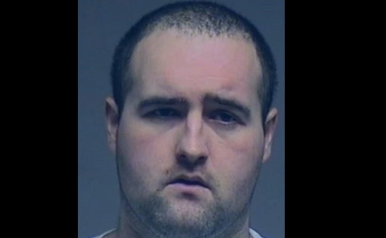 Φρίκη στη Νέα Υόρκη: Στη φυλακή πατέρας που σκότωσε με τόξο την 3 εβδομάδων κόρη του