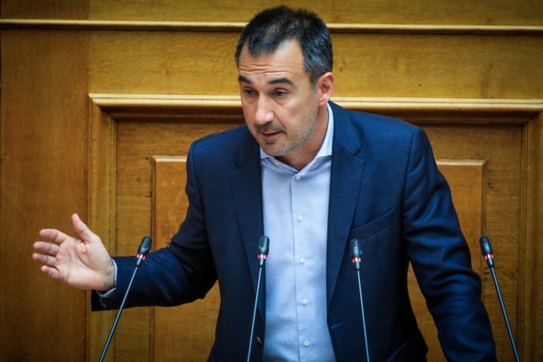 Χαρίτσης: Οι πατάτες του Καποδίστρια, ο μαφιόζικος μηχανισμός που έκλεψε δημόσιο χρήμα και οι ίσες αποστάσεις του ΠΑΣΟΚ