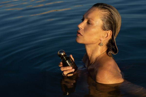 Το ναυάγιο της Κέιτ Μος: Χρέη 3,5 εκατ., απλήρωτοι υπάλληλοι και εκκαθάριση για τη wellness εταιρεία Cosmoss 