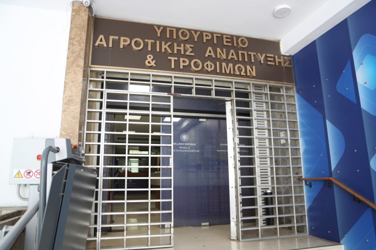 ΟΠΕΚΕΠΕ: Νέοι διάλογοι για το μεγάλο φαγοπότι – «Ο Μπιρτζιλής, ο Γρηγόρης» και o… «δεν τους έχει εμπιστοσύνη»