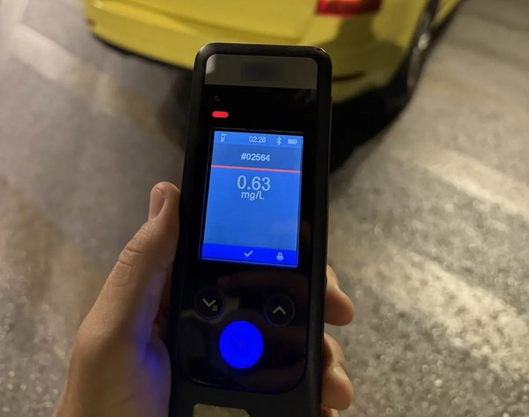 Τροχαία: 117 παραβάσεις και 10 συλλήψεις οδηγών που είχαν καταναλώσει αλκοόλ στην Αττική