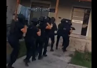 Αστυνομική επιχείρηση για την παραβατικότητα σε οικισμό στον Ασπρόπυργο – 11 συλλήψεις