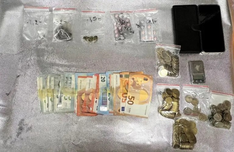 Αστυνομική επιχείρηση στις Αχαρνές για διακινητές ναρκωτικών – 7 συλλήψεις